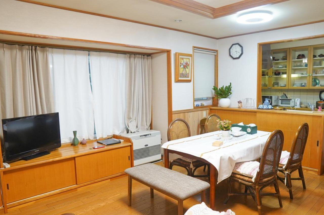 安野月江苑 Anno Gekkouen Fuji Villa ฟูจิโยชิดะ ภายนอก รูปภาพ